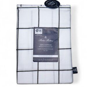 BROOKS BROTHERS 2 Pack 100% Cotton Pillowcases Windowpane Plaid in White and Nav